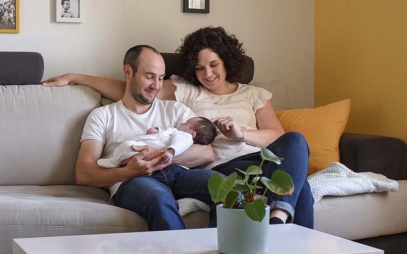 À Ligné, près de Nantes, un reportage photo naissance à la maison