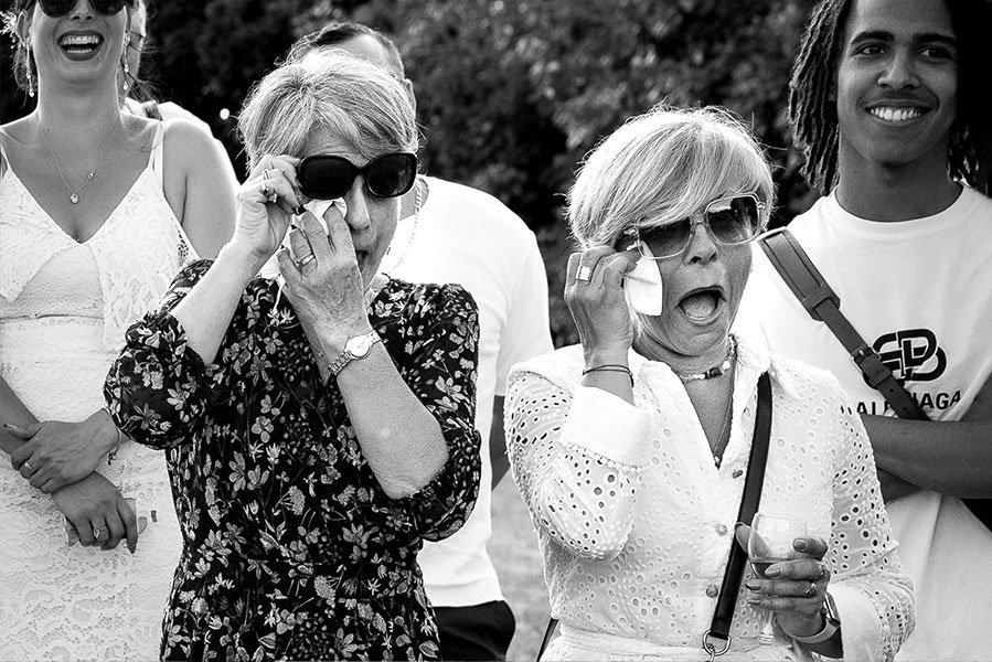 mariage mamans pleurent emotion ceremonie laique